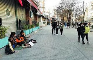 Sokağa çıkma yasağı öncesi renkli görüntüler