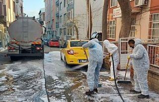 Sokaklarda dezenfeksiyon çalışması