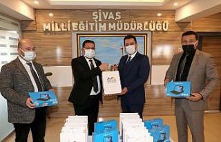 STSO’dan eğitime tablet bilgisayar desteği