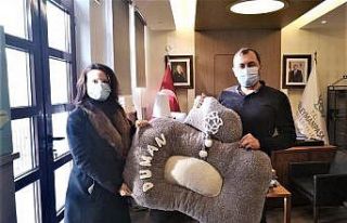 Süleymanpaşa’nın maskotu Duman’a özel hediye