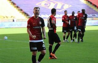 Süper Lig: Gaziantep FK: 3 - Aytemiz Alanyaspor:...