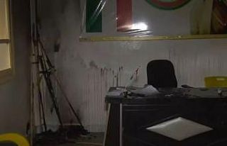 Suriye’de Kürt Ulusal Meclisi binası ateşe verildi