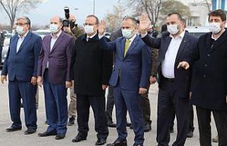 Suriye’ye ‘Kardeşlik üşümesin’ konvoyu