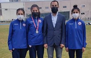 Talaslı atletler şampiyon tamamladı