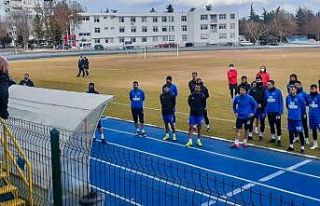 Taraftarlardan Belediye Kütahyaspor’a destek