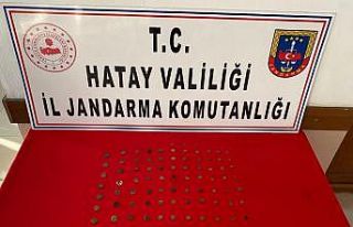 Tarihi eserleri satamadan yakalandı