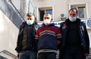 Tartışmaya girdiği Özbek şahsı bıçaklayarak...