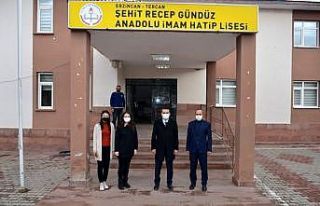 Tercan Kaymakamlığından öğrencilere kaynak kitap...