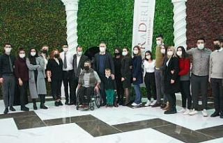 Terma City çalışanlarında engelli bale sanatçısına...