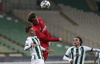TFF 1. Lig: Bursaspor: 0 - Ümraniyespor: 1 (İlk...