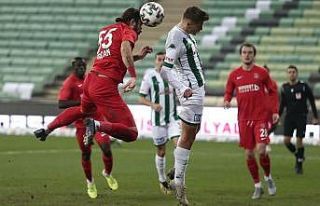 TFF 1. Lig: Bursaspor: 1 - Ümraniyespor: 3