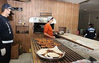 Toroslar zabıtasından fırınlara hijyen denetimi