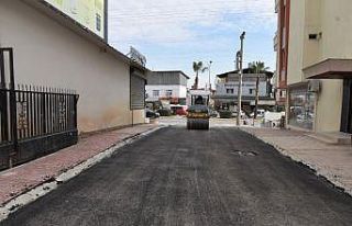 Toroslar’da asfalt çalışmaları aralıksız sürüyor