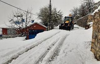 Tunceli’de 83 köy yolu ulaşıma açıldı 49’unda...