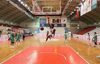 Türkiye Basketbol Ligi: Kocaeli Büyükşehir Belediyesi...