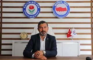 Uçak: “Mehmet Akif’i rahmetle ve minnetle yâd...