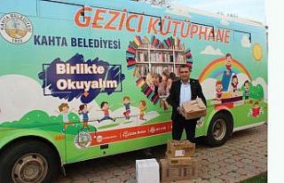 Umuda Yolculuk Ekibinden Kahta Belediyesi Gezici Kütüphanesine...