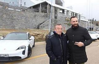 Ünlü işadamından Uludağ’da Porsche pazarlığı