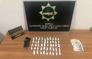 Uyuşturucu operasyonunda biri çocuk 2 gözaltı