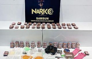 Uyuşturucudan serbest kalan gencin evinde kokain...