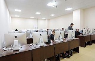 “Uzaktan eğitim; öğrenci merkezli eğitime destek...