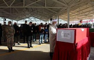 Uzman çavuş ve ailesini ölüm ayırdı