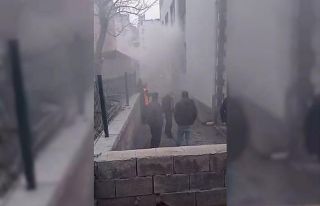 Vakıf binasında korkutan yangın