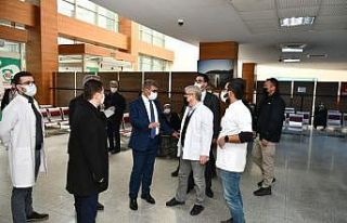 Vali Gürel’den sağlık kuruluşlarına ziyaret