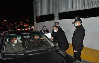 Vali Pehlivan, güvenlik güçleri ve sağlık çalışanlarını...