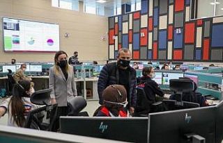 Vali Sonel: "112, acil durumlar haricinde meşgul...