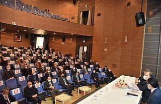 Vali Tutulmaz muhtarlarla bir araya geldi