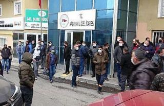 Valilikten işten çıkarılan işçiler ile ilgili...