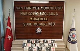 Van’da 23 kilo 105 gram metamfetamin ele geçirildi