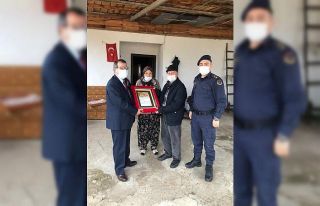 Vefatından sonra gelen şahadetname teslim edildi