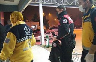 Yalova’da gözaltı operasyonunda arbede: 2 polis...