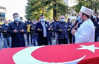 Yangın alanında kalp krizi geçirerek hayatını...
