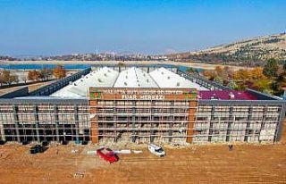 Yeni kongre ve fuar merkezinde çalışmalar tüm...