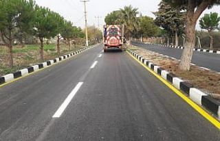 Yenilenen yolda çizgi çalışması da tamamlandı