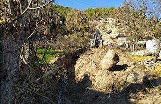 Yeşil Mahallesinde taşkınların önüne geçildi