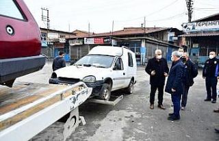 Yeşilyurt’ta hurda araç operasyonu