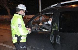 Yılbaşı gecesi İhsaniye ilçesinde polis ve jandarma...