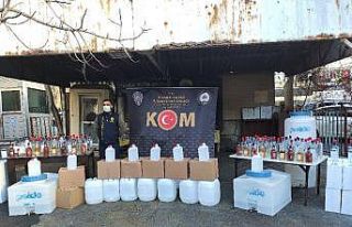 Yılbaşı öncesi İstanbul’da 1.5 ton kaçak içki...