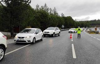 Yılbaşı öncesi trafik ekiplerinden sıkı denetim