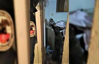 Yılbaşı operasyonunda 873 gram uyuşturucu madde...