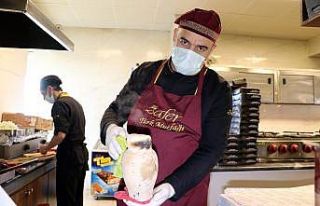 Yöresel lezzet paket servis yerine testi ile müşterilere...