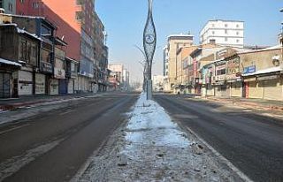 Yüksekova’da korona virüs sessizliği