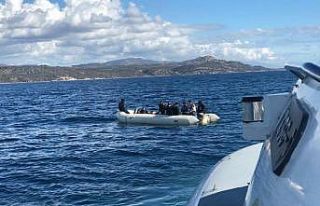 Yunanistan düzensiz göçmenleri ölüme terk ediyor