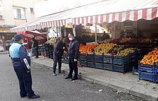 Zabıta denetimlerini sürdürüyor