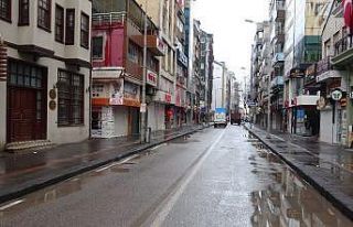 Zonguldak’ta cadde ve sokaklar boş kaldı