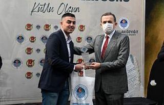10 Ocak Çalışan Gazeteciler Günü Nimet ve İhsan...